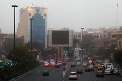 پیش بینی افزایش آلودگی هوا برای شهرهای صنعتی کشور/افزایش دمای هوا در برخی مناطق