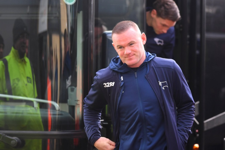 رونی در نقش بازیکن مربی به فوتبال انگلیس بازگشت+عکس