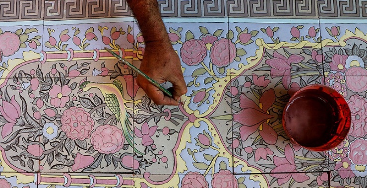 تصاویر| هنر کاشی هفت رنگ شیراز