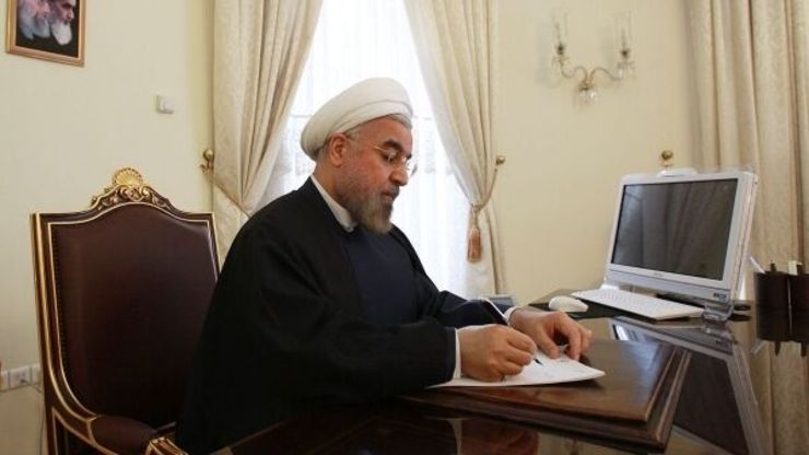 روحانی درگذشت خواهر امام موسی صدر را به خاتمی تسلیت گفت
