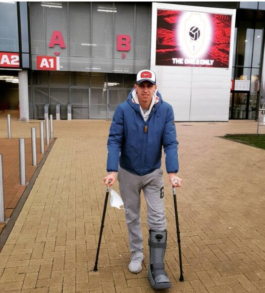 رقیب بیرانوند مصدوم شد رقیب بیرانوند مصدوم شد