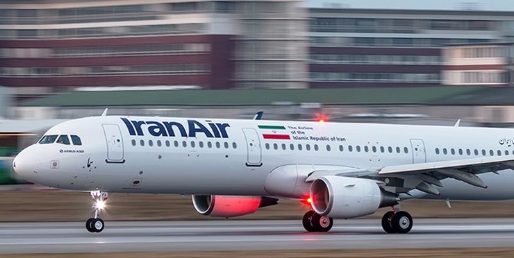 گروه پروازی هما در پرواز لندن-تهران در بدو ورود به کشور قرنطینه می‌شوند