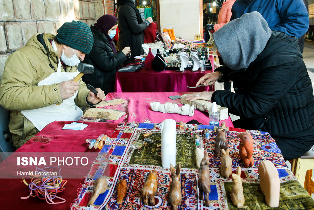 تصاویر| مراسم عجیب شهرداری برای بازگشایی جمعه بازار «پروانه»