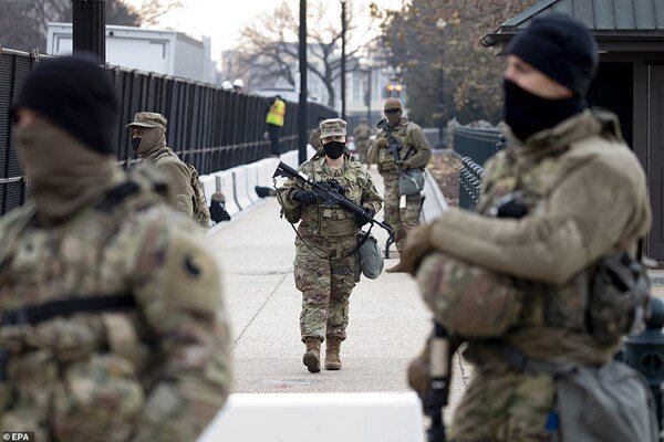 واشنگتن برای جنگ آماده میشود!/عکس واشنگتن برای جنگ آماده میشود!/عکس