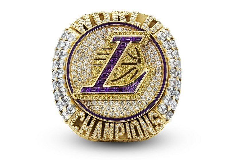 رونمایی از گران‌ترین انگشتر قهرمانی تاریخ NBA/عکس