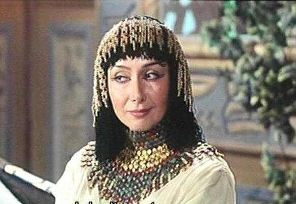 همه بازیگران زنی که با کلاهگیس در تلویزیون دیده شدند همه بازیگران زنی که با کلاهگیس در تلویزیون دیده شدند