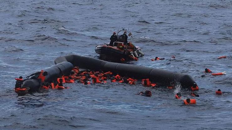 ۲۰ مهاجر در سواحل تونس غرق شدند