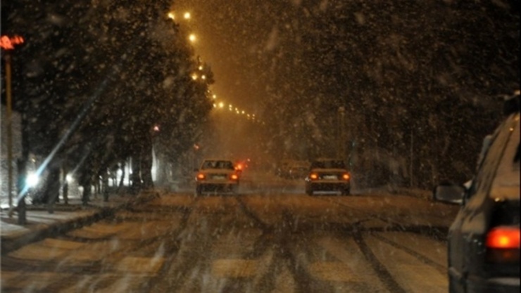 بارش باران و برف در محورهای مواصلاتی ۵ استان کشور