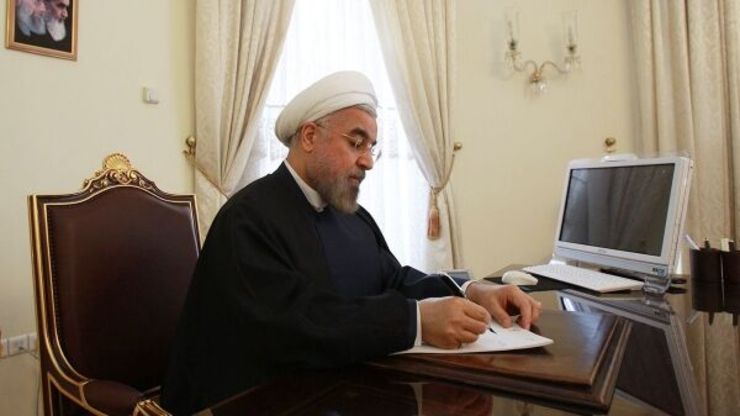 روحانی درگذشت مادر شهیدان کارکوب‌زاده را تسلیت گفت