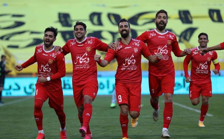 اولین باخت خانگی سپاهان با تعویض طلایی رحمتی؛ استقلال صدرنشین ماند