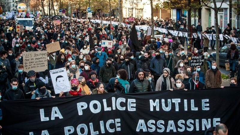 تظاهرات مخالفان طرح امنیتی در فرانسه