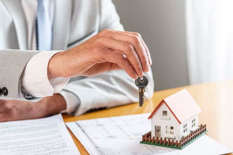 آیا میخواهید در سریعترین زمان با مقدمات کار در املاک آشنا شوید؟ ۶ نکته مهم که باید بدانید آیا میخواهید در سریعترین زمان با مقدمات کار در املاک آشنا شوید؟ ۶ نکته مهم که باید بدانید