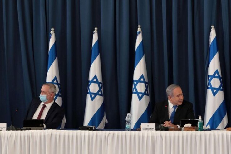 دعوای نتانیاهو و گانتس در جلسه کابینه درباره تمدید قرنطینه