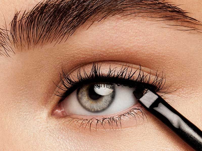 انواع مداد آرایشی چیست و چه کاربردهایی دارد؟ انواع مداد آرایشی چیست و چه کاربردهایی دارد؟