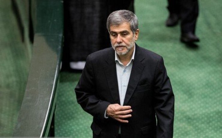 فریدون عباسی: روحانی باید استیضاح شود/ ضرب و شتم یک نماینده بخاطر موافقت با برجام
