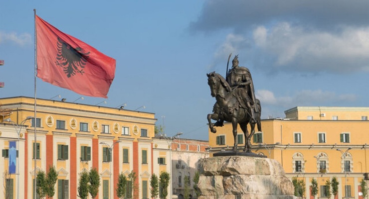 روسیه دیپلمات آلبانی را اخراج کرد