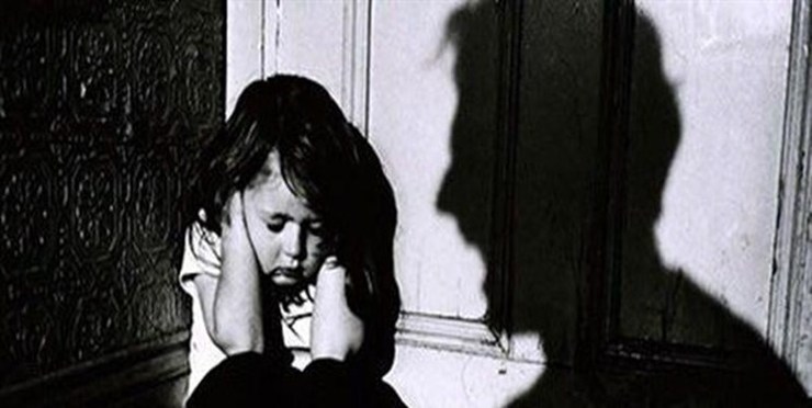 آزار و اذیت یک کودک کار در نیشابور