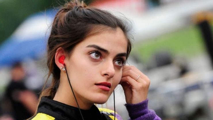 عکس| اولین راننده زن عرب‌تبار در مسابقات نسکار شرکت کرد