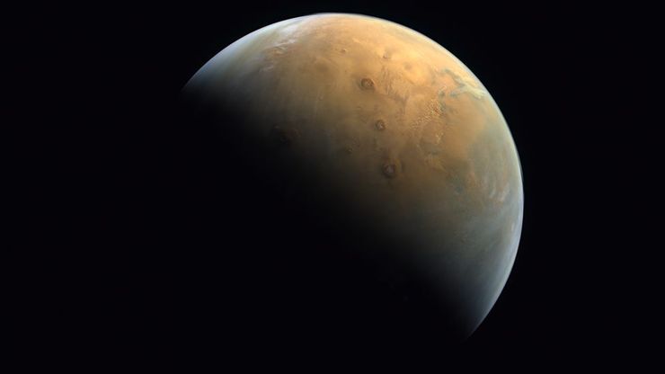 کاوشگر امید امارات اولین تصویرش از مریخ را مخابره کرد