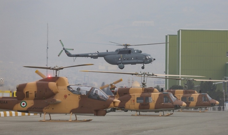 تصاویر| تحویل انواع هواپیما و بالگردهای بازآماد شده به نیروهای مسلح