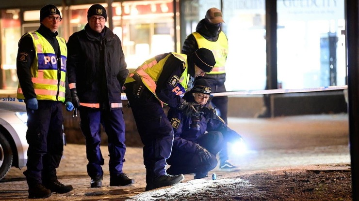 حمله با چاقو در سوئد/ ۸ نفر زخمی شدند