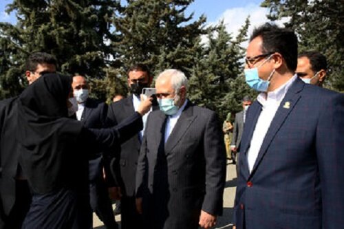 ظریف در مراسم کاشت نهال با حضور همسران دیپلمات‌ها: آمریکا باید پیش‌قدم شود/عکس