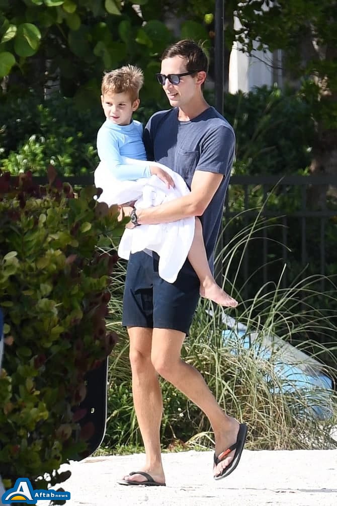 تصاویر|خوشگذرانی ایوانکا ترامپ در ساحل میامی تصاویر|خوشگذرانی ایوانکا ترامپ در ساحل میامی