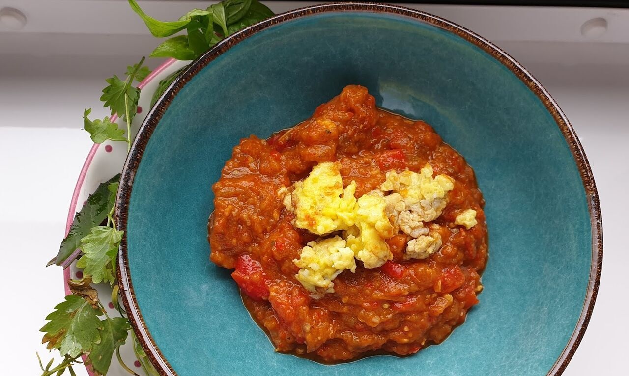 طرز تهیه میرزاقاسمی؛ عطر و طعمی به یاد ماندنی