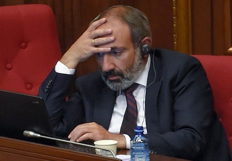 رئیس‌جمهوری ارمنستان درخواست پاشینیان برای برکناری رئیس ستاد ارتش را امضا نکرد