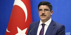 ترکیه: امارات، حفتر را برای اعلام رهبری در لیبی توجیه کرده است