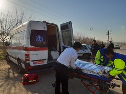 تصادف مرگبار کامیونت با مینی‌بوس در بزرگراه آزادگان تهران