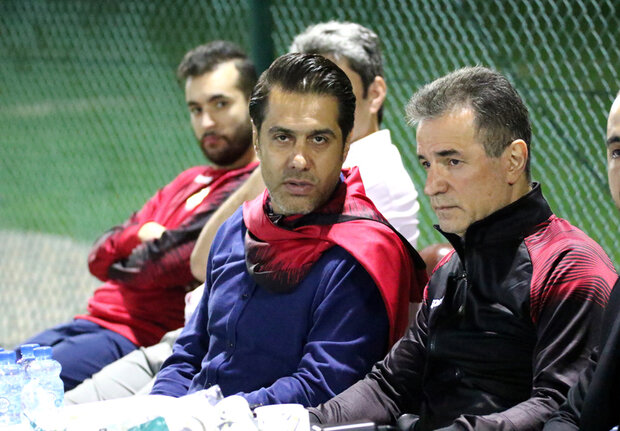 حمله شدید پیروانی به قلعهنویی/ برای حجازی روزشمار زدند حمله شدید پیروانی به قلعهنویی/ برای حجازی روزشمار زدند