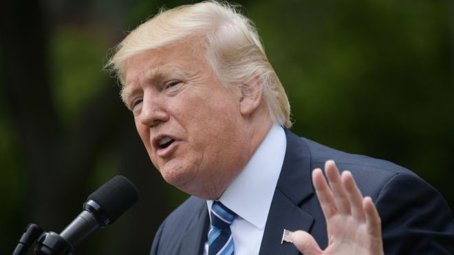 ترامپ: مهاجرت به آمریکا را موقتا متوقف می‌کنم