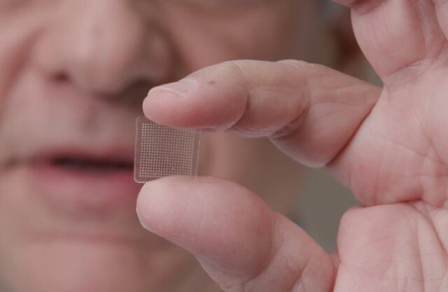 تزریق واکسن کروناویروس تنها با یک برچسب!