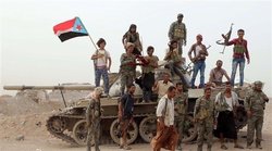 بلومبرگ: اعلام خودمختاری در جنوب یمن ضربه‌ای به عربستان است