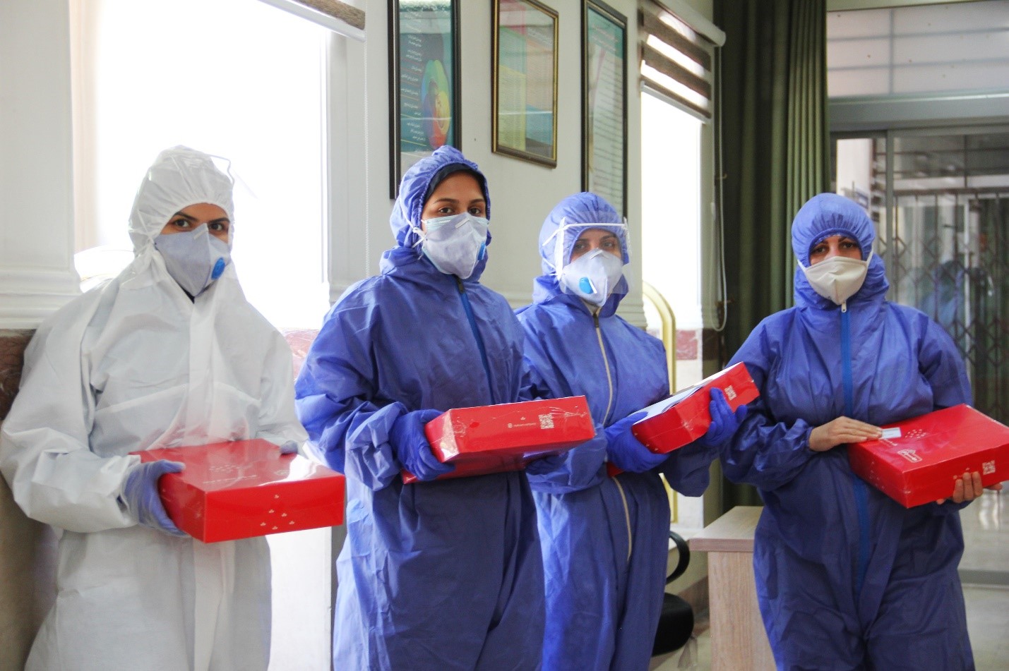 ارسال پیام عشق مردم به کادر درمانی توسط مهرام ارسال پیام عشق مردم به کادر درمانی توسط مهرام