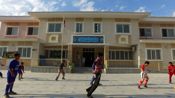 بنیاد شهید مالک ۲۷ مدرسه در تهران؛ پرداخت اجاره ماهیانه ۴۰۰ میلیون تومان تنها برای یک مدرسه