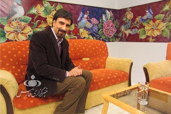 این برنامههای طنزِ تلویزیونی، مردم را میخنداندند/مروری بر برنامه های پرطرفدار دهه هفتاد تلوزیون/تصاویر این برنامههای طنزِ تلویزیونی، مردم را میخنداندند/مروری بر برنامه های پرطرفدار دهه هفتاد تلوزیون/تصاویر