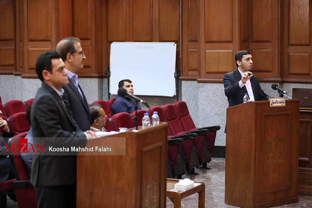 نماینده دادستان در پرونده طبری هم متهم شد| منتظری: رسول قهرمانی باید در دادگاه از خود دفاع کند نماینده دادستان در پرونده طبری هم متهم شد| منتظری: رسول قهرمانی باید در دادگاه از خود دفاع کند
