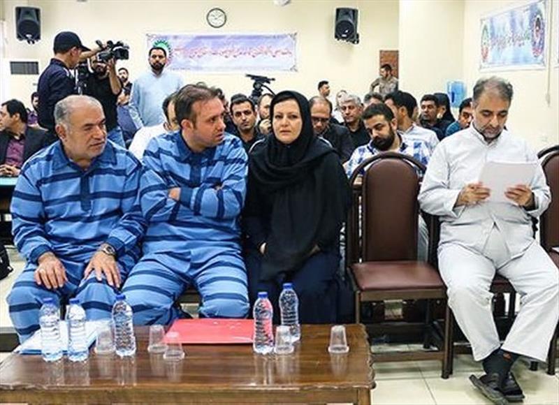 بستر فساد همچنان مهیاست؛ ظهور سلطان خودرو بعد از اعدام سلطان قیر و سکه| سلطان بعدی کیست؟ بستر فساد همچنان مهیاست؛ ظهور سلطان خودرو بعد از اعدام سلطان قیر و سکه| سلطان بعدی کیست؟