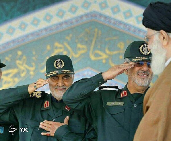 تصاویر| احترام نظامی در سپاه و ارتش چه تفاوتی با هم دارند؟ تصاویر| احترام نظامی در سپاه و ارتش چه تفاوتی با هم دارند؟