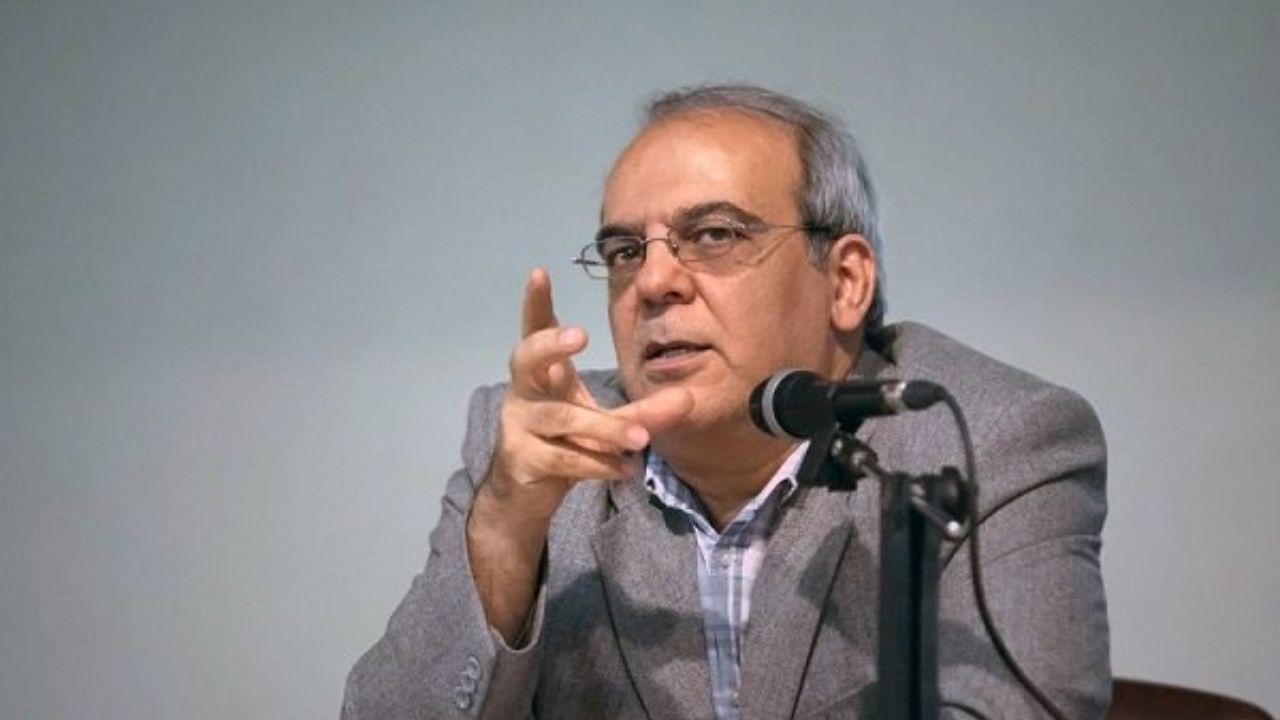 انتقاد عباس عبدی از منتقدان نامه موسوی‌خوئینی‌ها به رهبر انقلاب