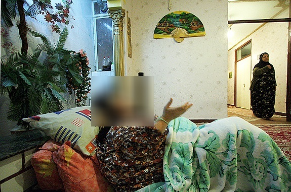 عکس| جابهجایی عجیب سنگین وزنترین زن ایران از خانه به قبرستان عکس| جابهجایی عجیب سنگین وزنترین زن ایران از خانه به قبرستان