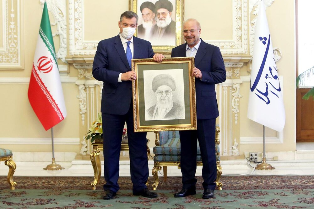 احوالپرسی کرونایی قالیباف با مقام روسی +عکس