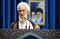 کاظم صدیقی: جامعه اسلامی که از بعثت، غدیر، عاشورا الهام بگیرد به استقلال و خودکفایی می‌رسد