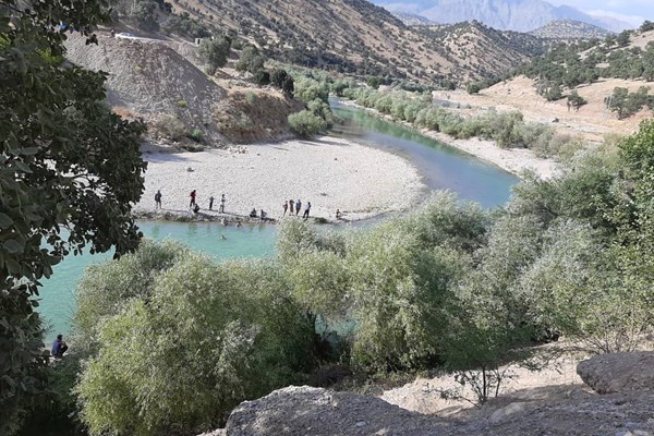 غرق شدن جوان ۲۰ ساله کهگیلویه و بویراحمدی در رودخانه بشار+تصاویر غرق شدن جوان ۲۰ ساله کهگیلویه و بویراحمدی در رودخانه بشار+تصاویر