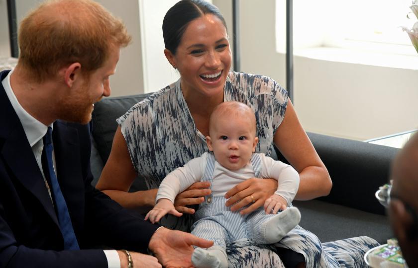 شکایت نوه ملکه علیه عکاسان پاپاراتزی: حریم خصوصی کودک مان را نقض نکنید