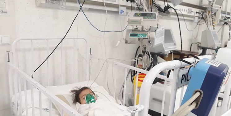 افزایش نگران کننده تعداد کودکان کرونایی در مشهد/ اینجا «نفس» درد دارد+تصاویر