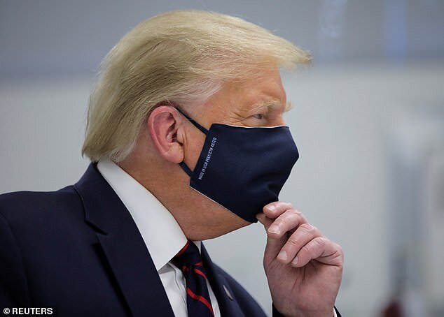 دونالد ترامپ دوباره ماسک زد؛ 