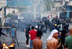 تظاهرات در نجف عراق با درخواست برای برکناری استاندار